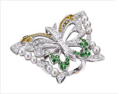 梵克雅宝蝴蝶珠宝系列 优雅与自然的诗意翩跹